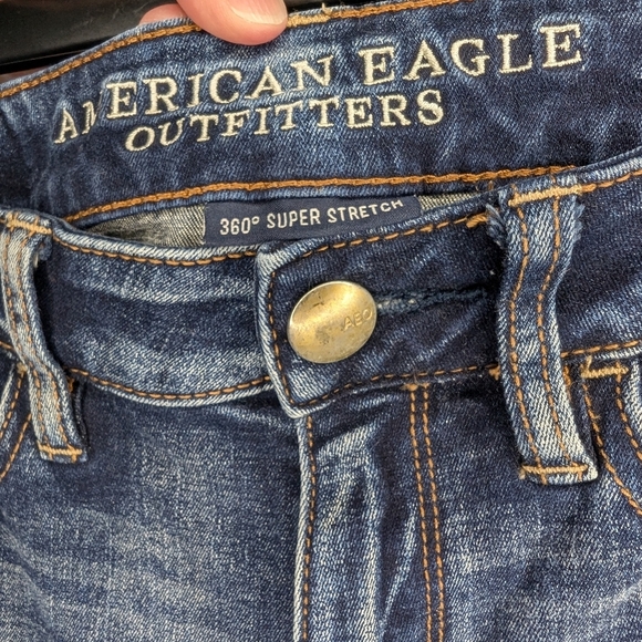 American Eagle Hi Rise Jegging Jeans Distressed Denim Size 0 360 Super Stretch - Picture 5 of 8